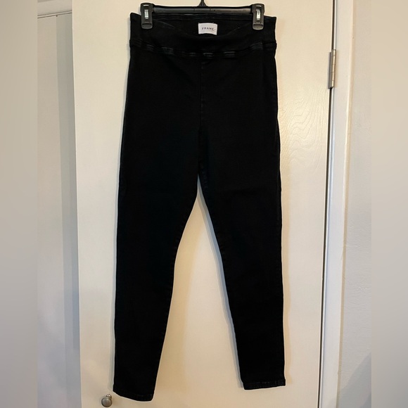 Frame The Jetset Skinny Crop in Sheen Noir - Picture 8 of 16